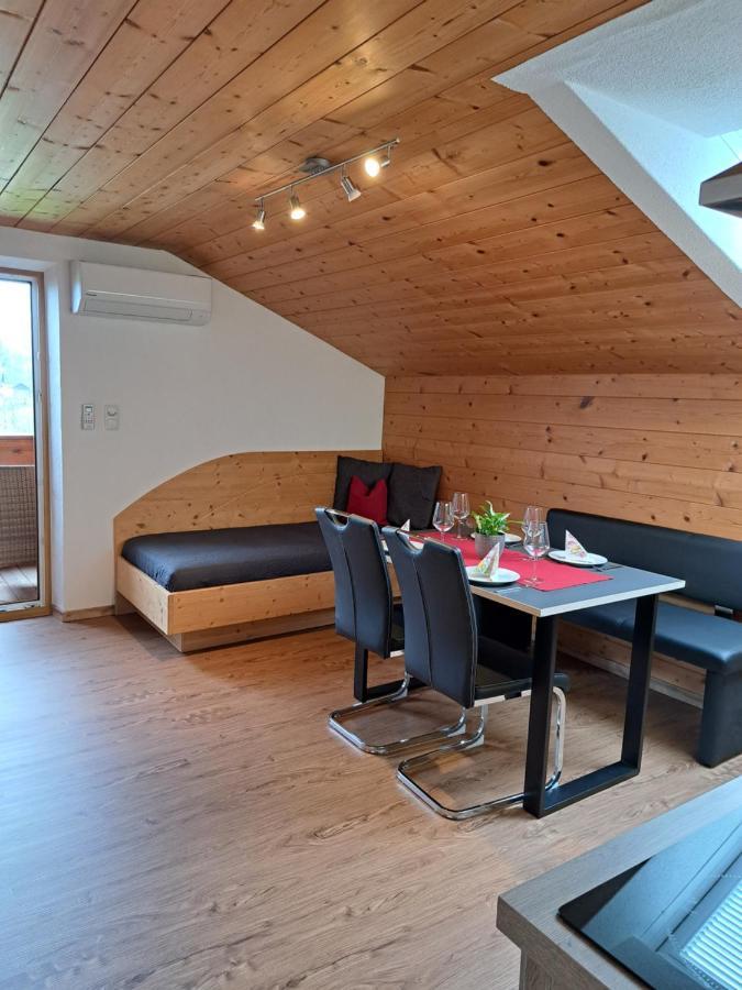 Haus Regina Aparthotel Strobl Eksteriør bilde